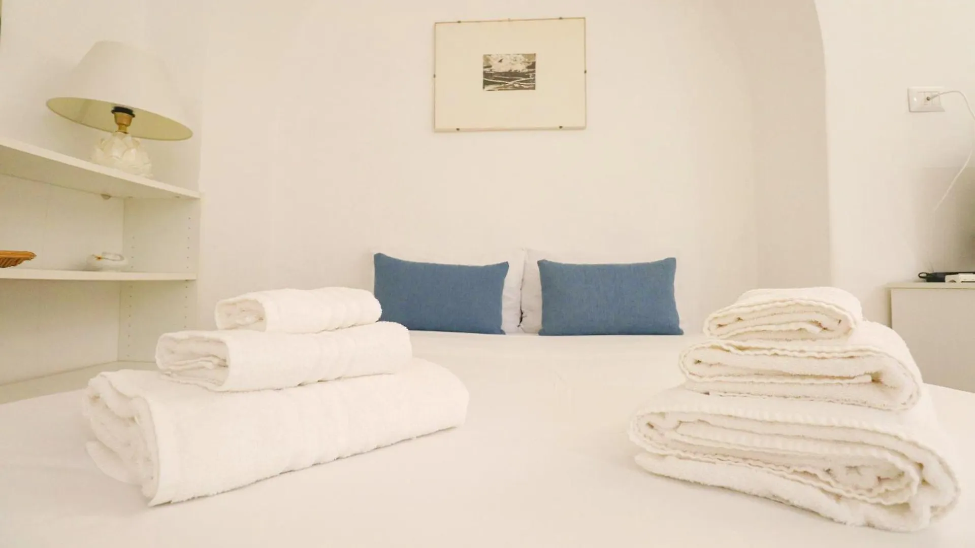 Roma Centro 10 Min - Confortevole Apt - Metro 5 Min 0*, Rome Italy