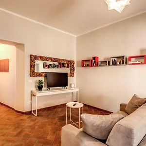 Apartament Via Del Monte Della Farina, Rzym
